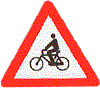 CICLISTAS peligro por la proximidad de un paso para ciclistas o de un lugar donde frecuentemente los ciclistas salen a la va o la cruzan.